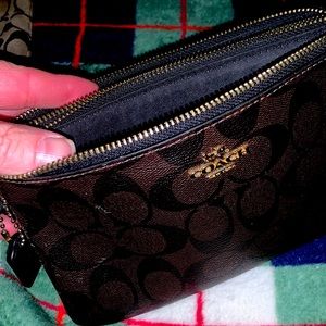 Coach large wallet wristlet great condition